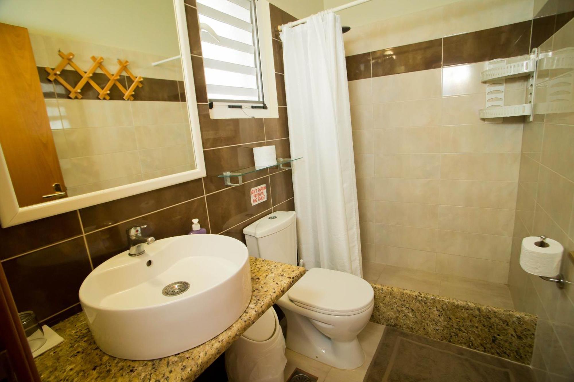 Acropolis Hotel Масурі Екстер'єр фото