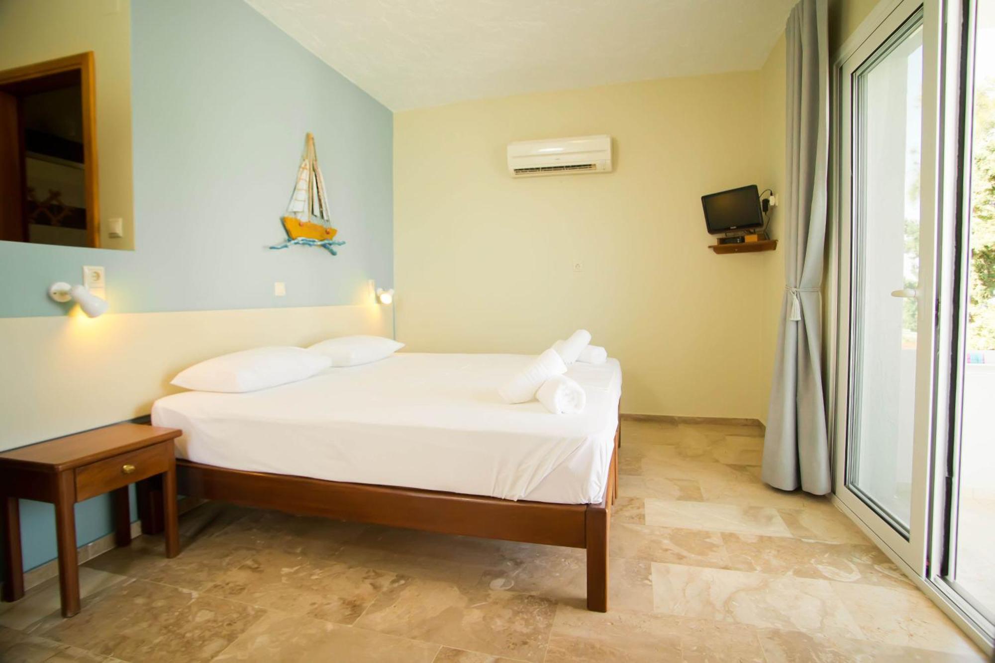 Acropolis Hotel Масурі Екстер'єр фото
