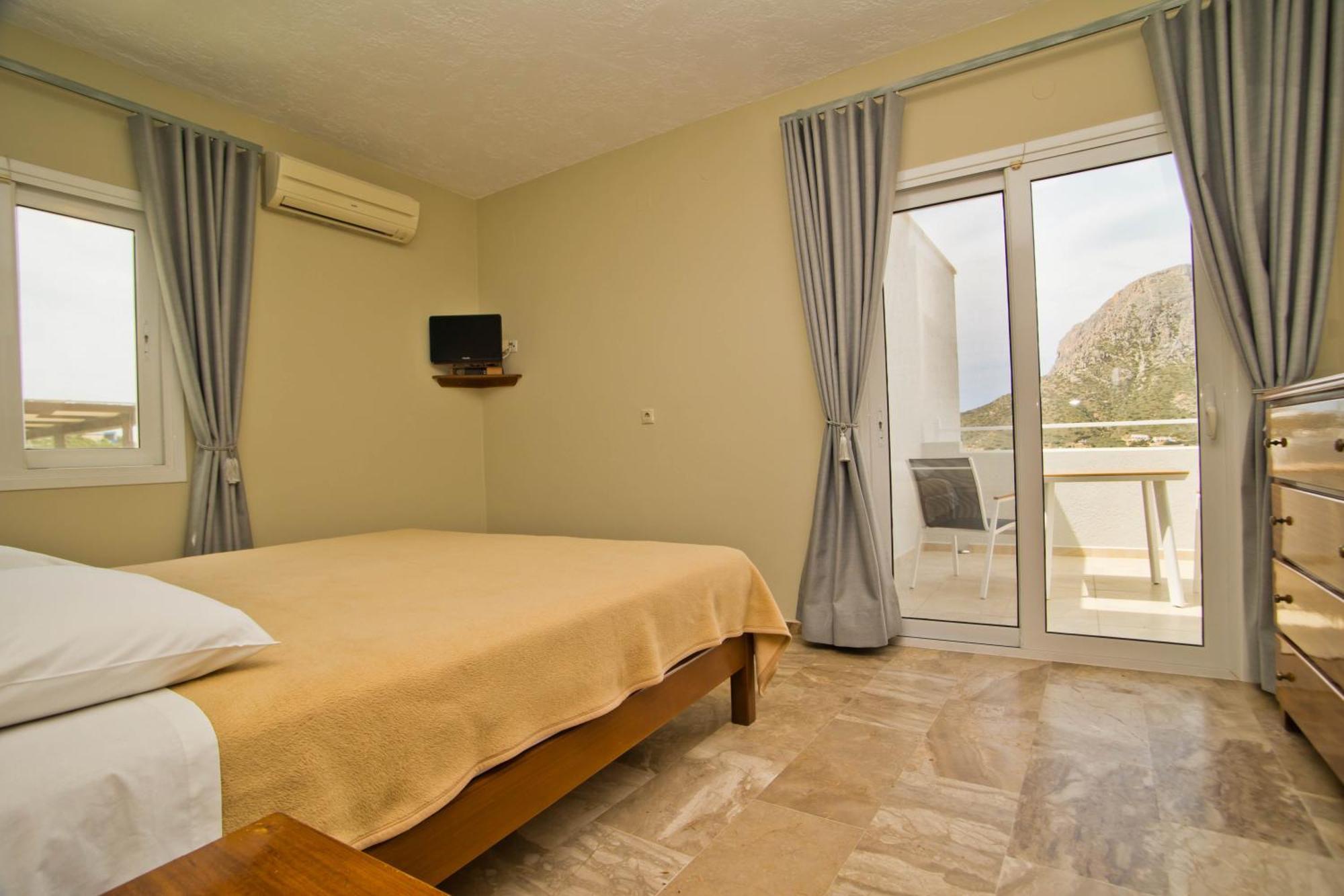 Acropolis Hotel Масурі Екстер'єр фото