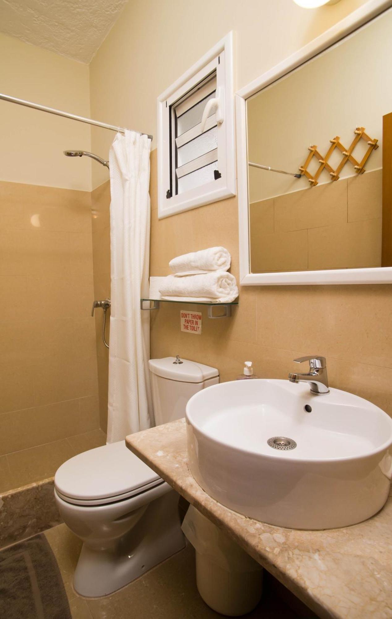 Acropolis Hotel Масурі Екстер'єр фото