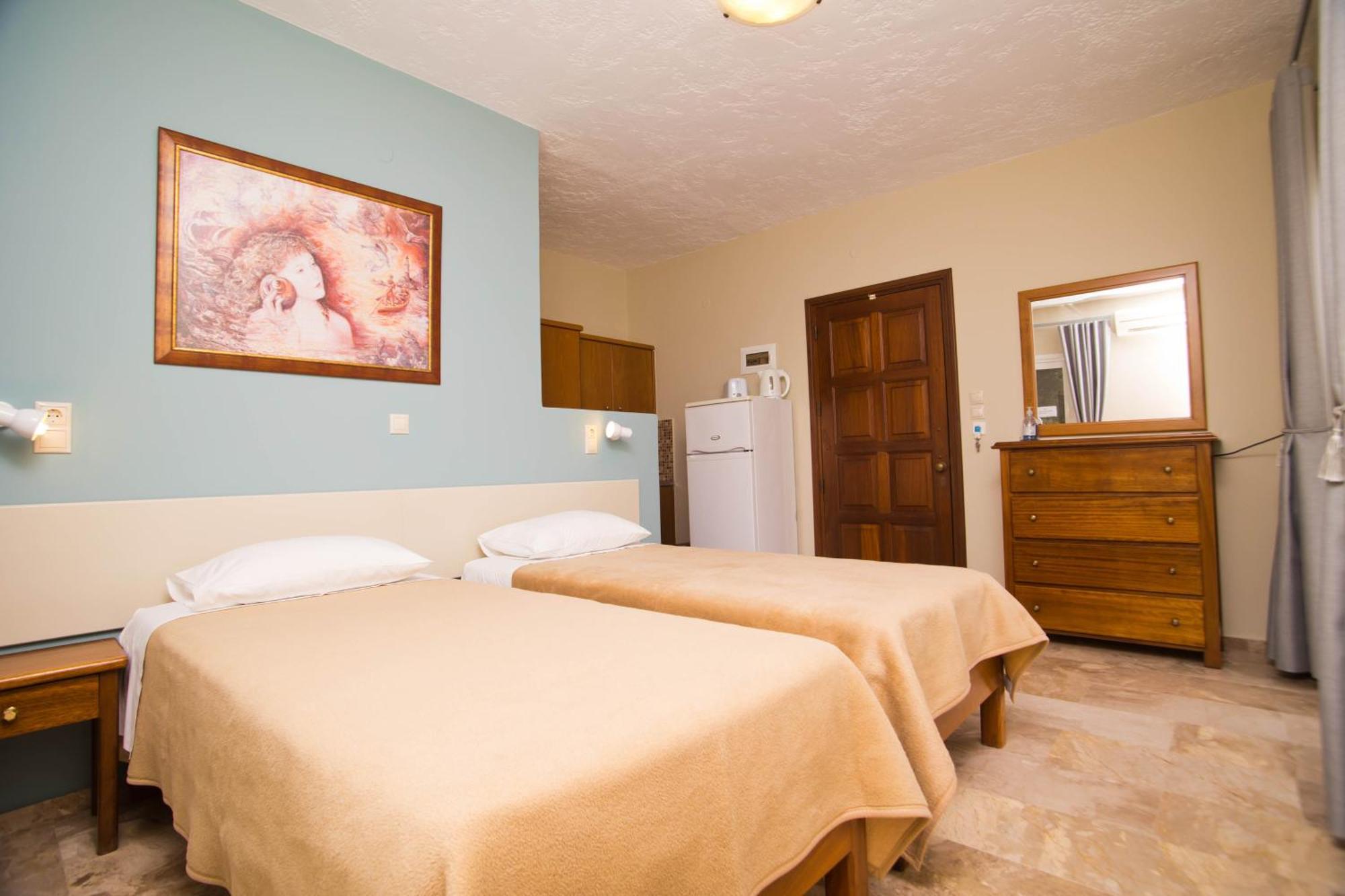 Acropolis Hotel Масурі Екстер'єр фото